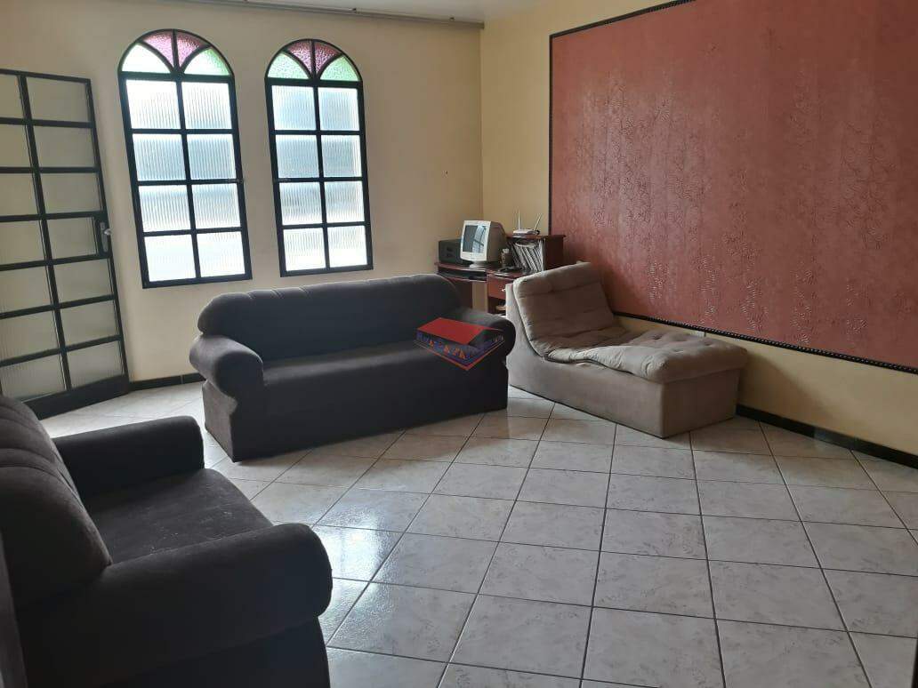 Apartamento à venda com 3 quartos, 170m² - Foto 2